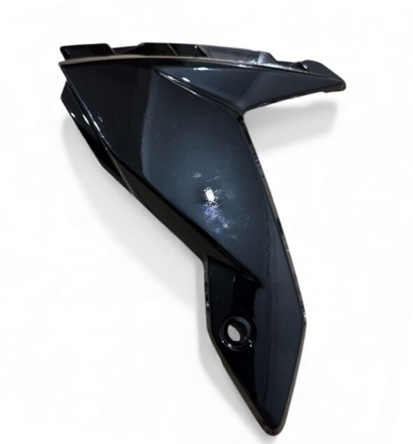 Tvs Apache RTR 200 Sağ Ön Çamurluk Grenajı Parlak Siyah Orijinal